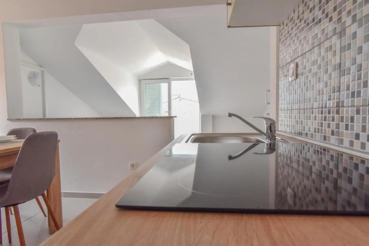 Sandy Beach Apartments Ljubac