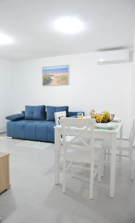 Sandy Beach Apartments Ljubac