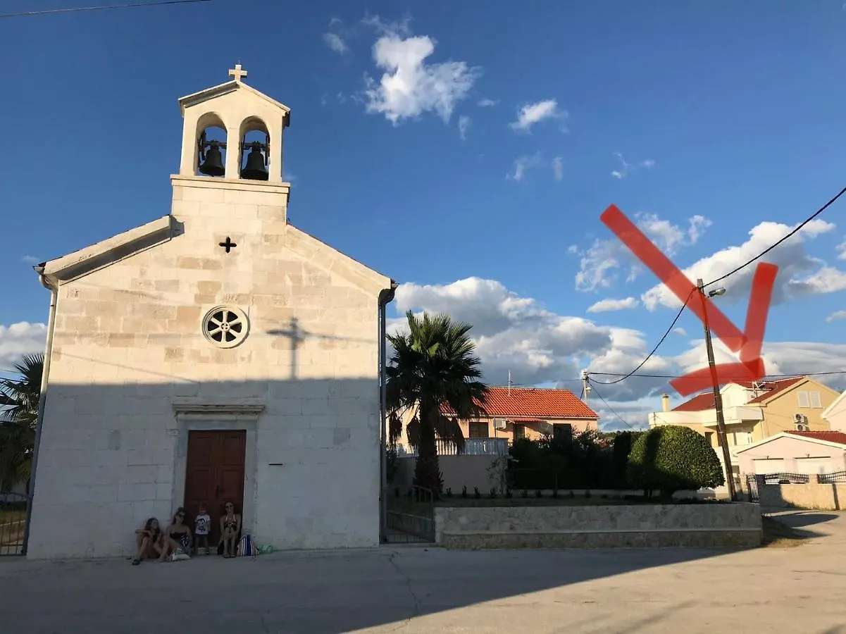 Sandy Beach Apartments Ljubac  Croatia